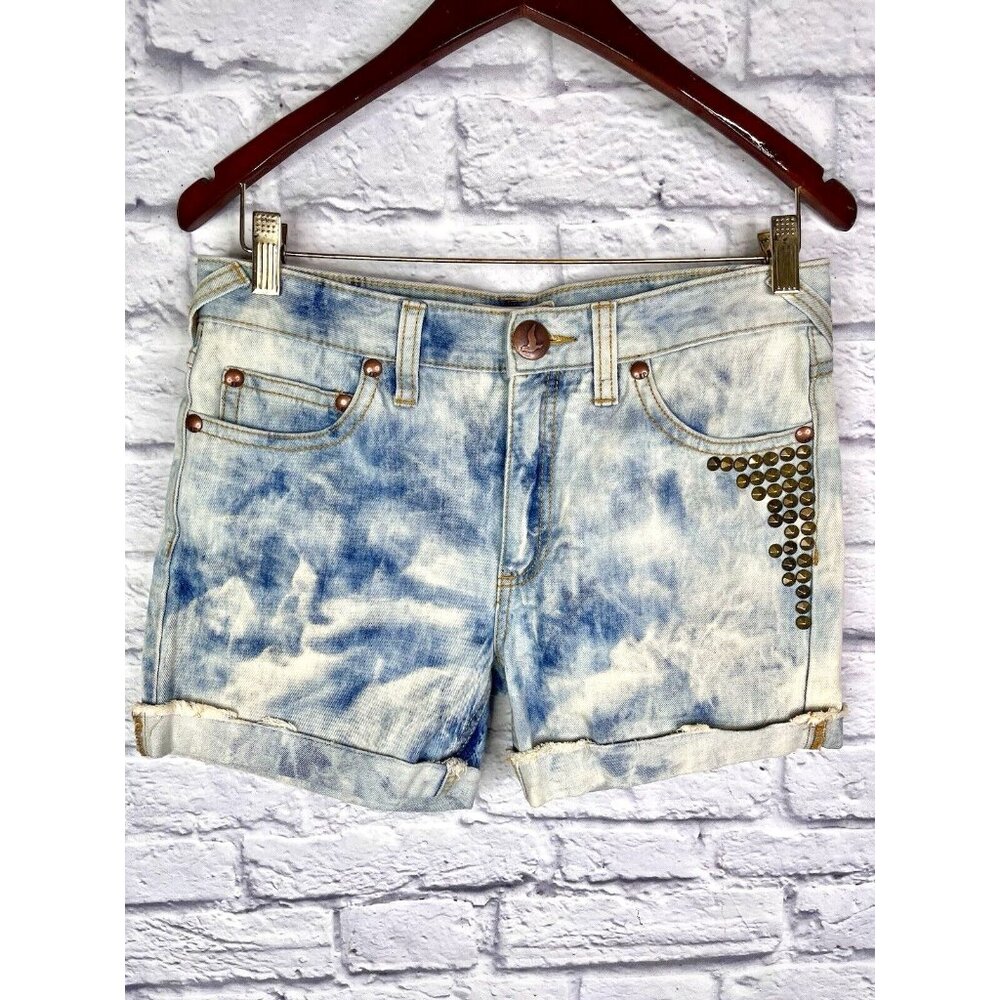 FREE PEOPLE Women's LIght Wash Cuffed Studded Shorts Size 27